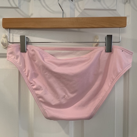 Kate Spade pink bikini - Picture 6 of 8